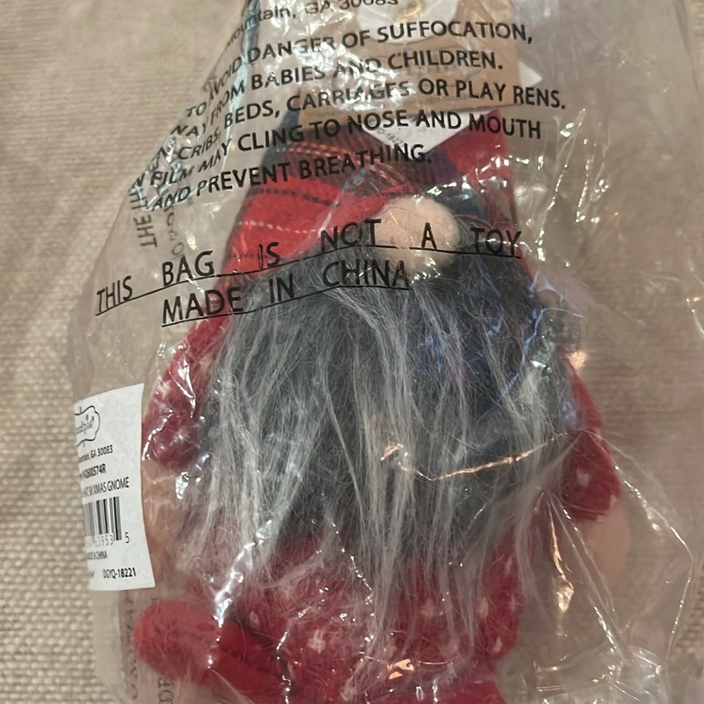 Mud Pie Small Christmas Gnome Sitters/Set of 3/NWT - Picture 8 of 12